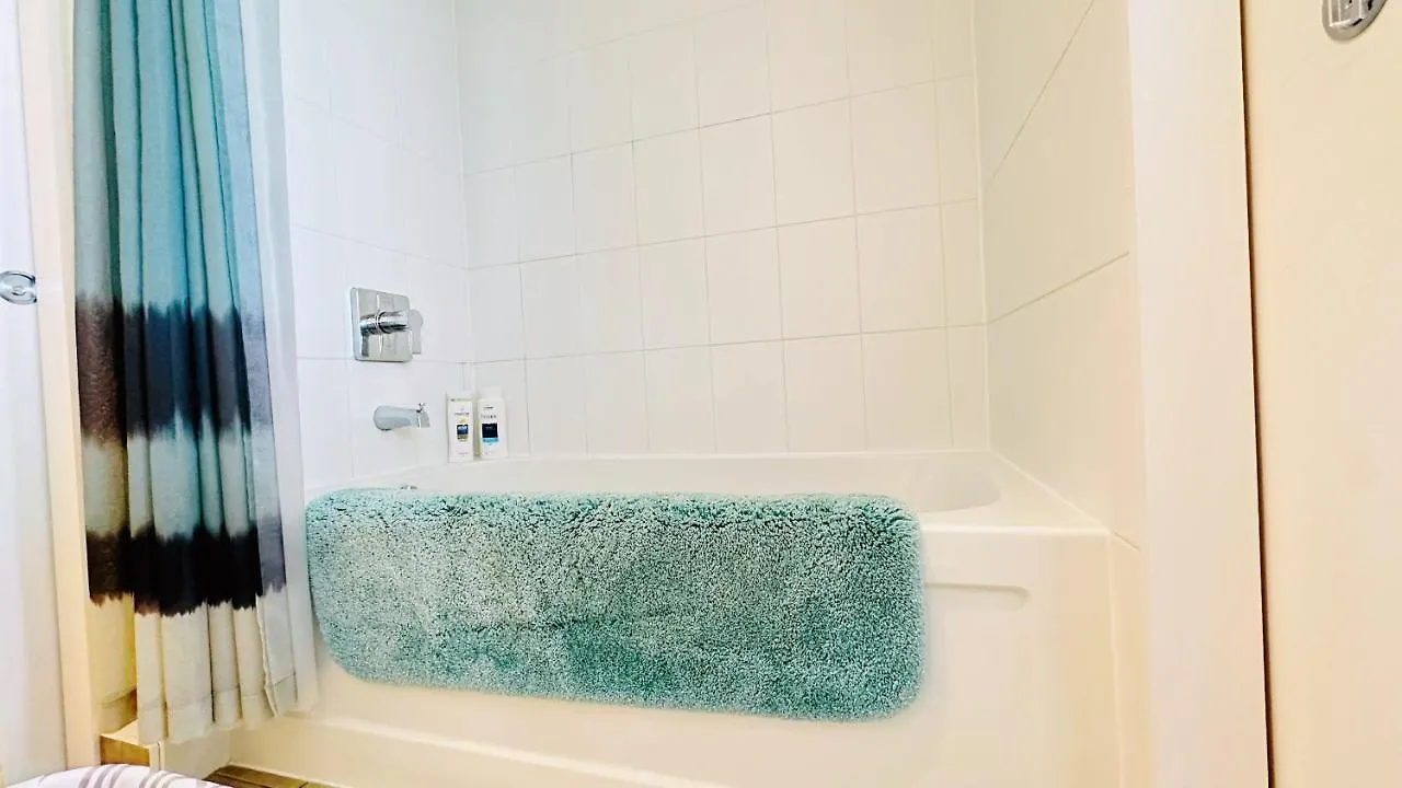 Ξενοδοχείο Superior 49Th Floor 3 Bedroom Suite With Cn Tower And City View Τορόντο