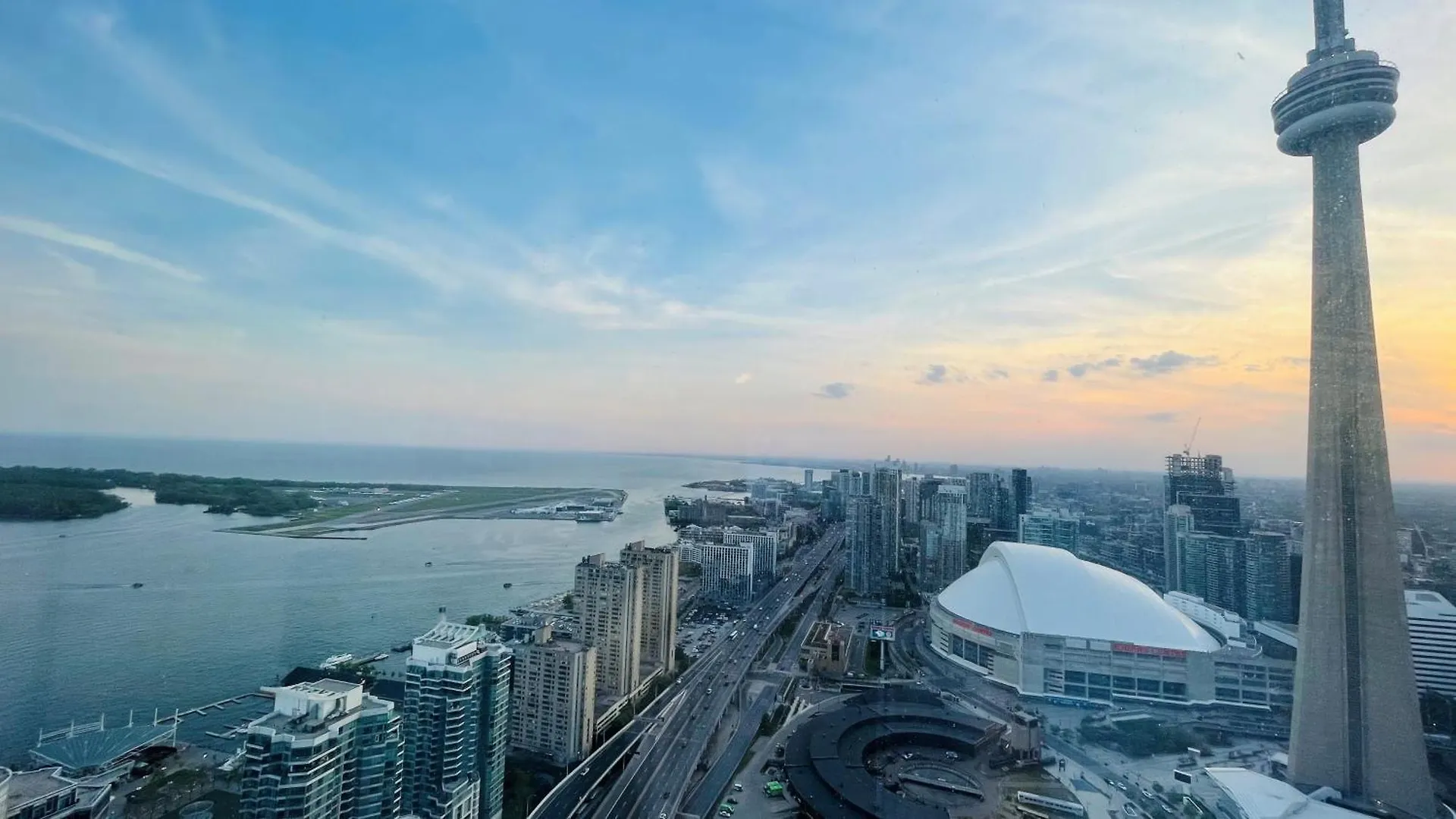 Ξενοδοχείο Superior 49Th Floor 3 Bedroom Suite With Cn Tower And City View Τορόντο Καναδάς