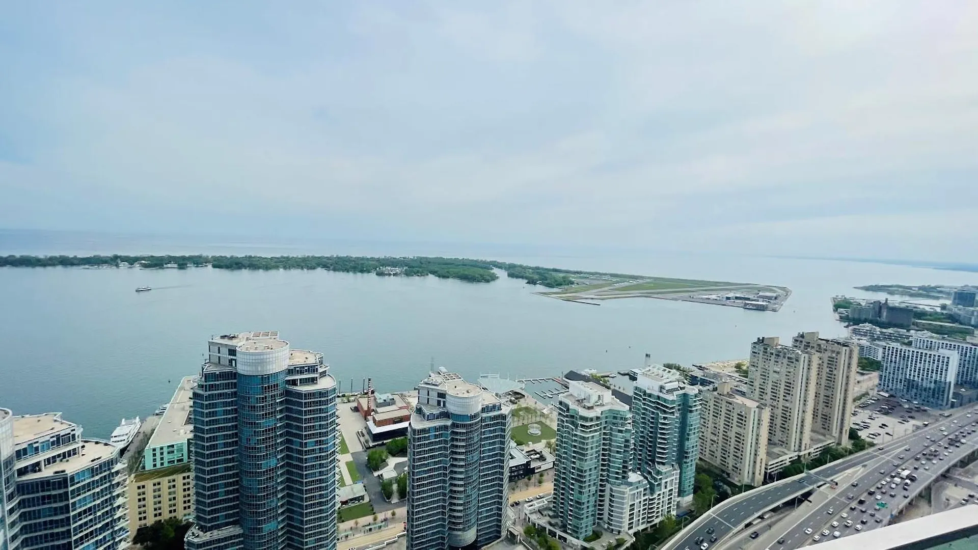 Ξενοδοχείο Superior 49Th Floor 3 Bedroom Suite With Cn Tower And City View Τορόντο